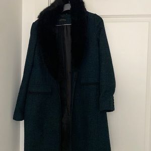 Banana Republic Jacket with removable Fur Collar / Size Small